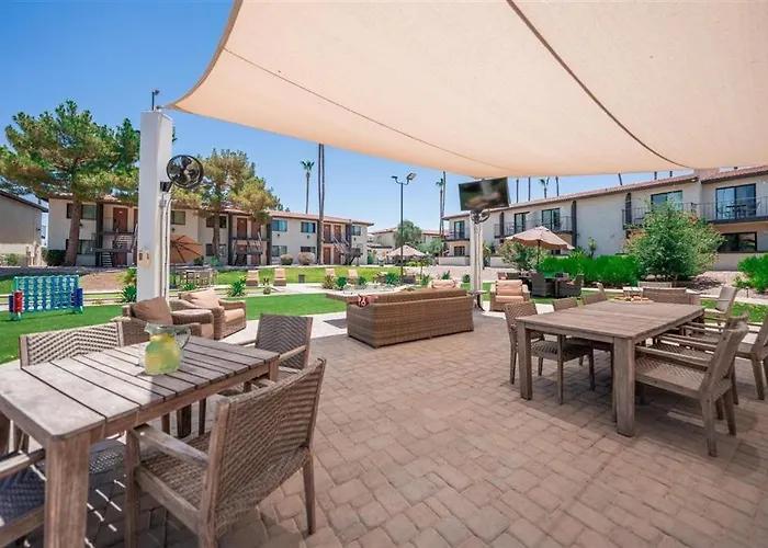 244 Fully Furnished 1Br Suite-Pet Friendly